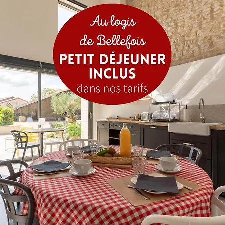 Au Logis De Bellefois - D'hotes ベッド・アンド・ブレックファスト Neuville-du-Poitou