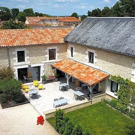 Bed & Breakfast Au Logis De Bellefois - D'hotes Neuville-du-Poitou