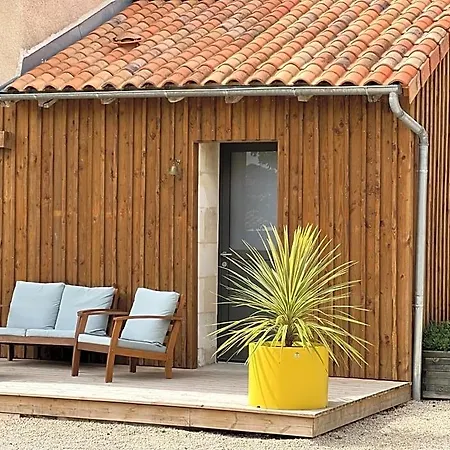 Au Logis De Bellefois - D'hotes Neuville-du-Poitou