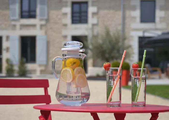 Au Logis De Bellefois - D'hotes Frühstückspension Neuville-du-Poitou