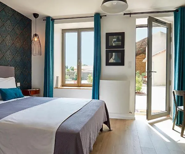 Bed & Breakfast Au Logis De Bellefois - D'hotes