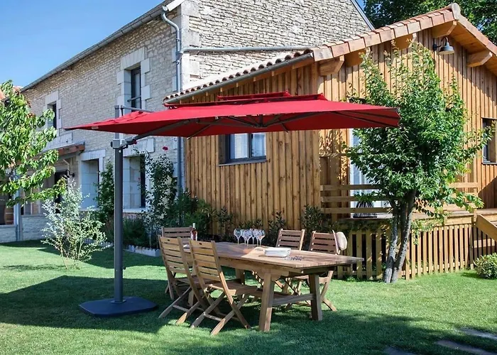 Au Logis De Bellefois - D'hotes 3* Neuville-du-Poitou