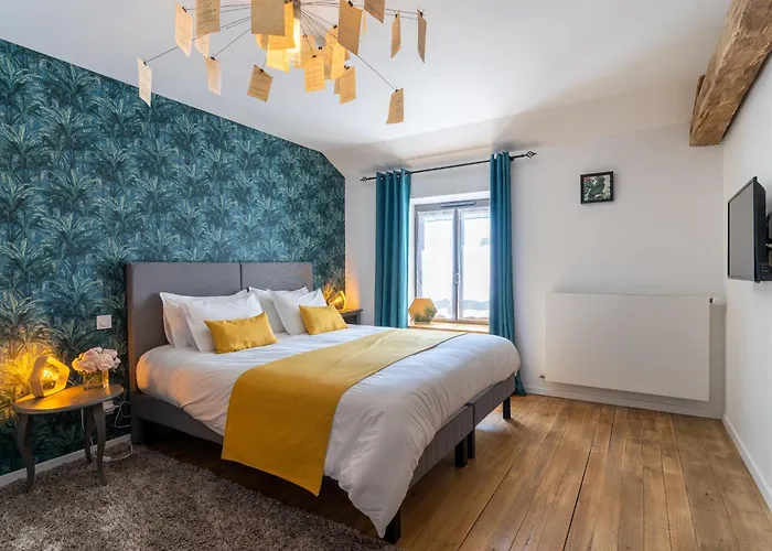 Au Logis De Bellefois - D'hotes Bed & Breakfast