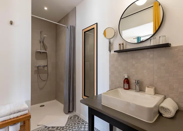 Au Logis De Bellefois - D'hotes 3* Neuville-de-Poitou